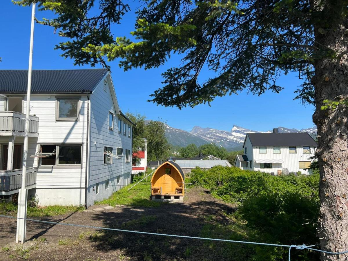 Stetind Hostel Narvik Esterno foto
